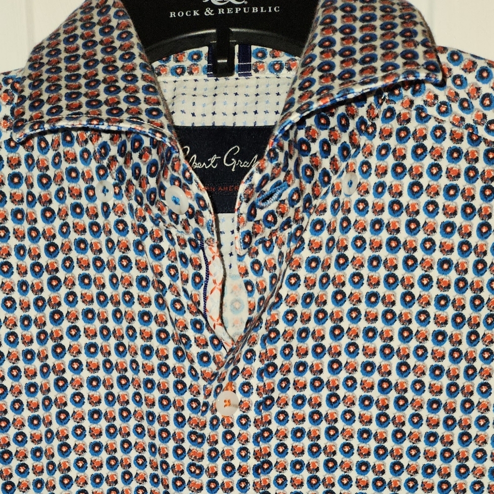 NWOT ROBERT GRAHAM BULLSEYE SHIRT.
